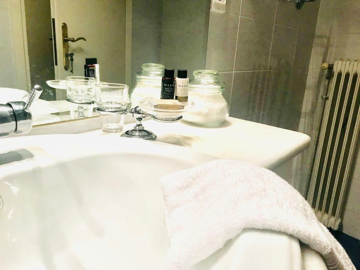 Waitnsea Apartment Атина Екстериор снимка